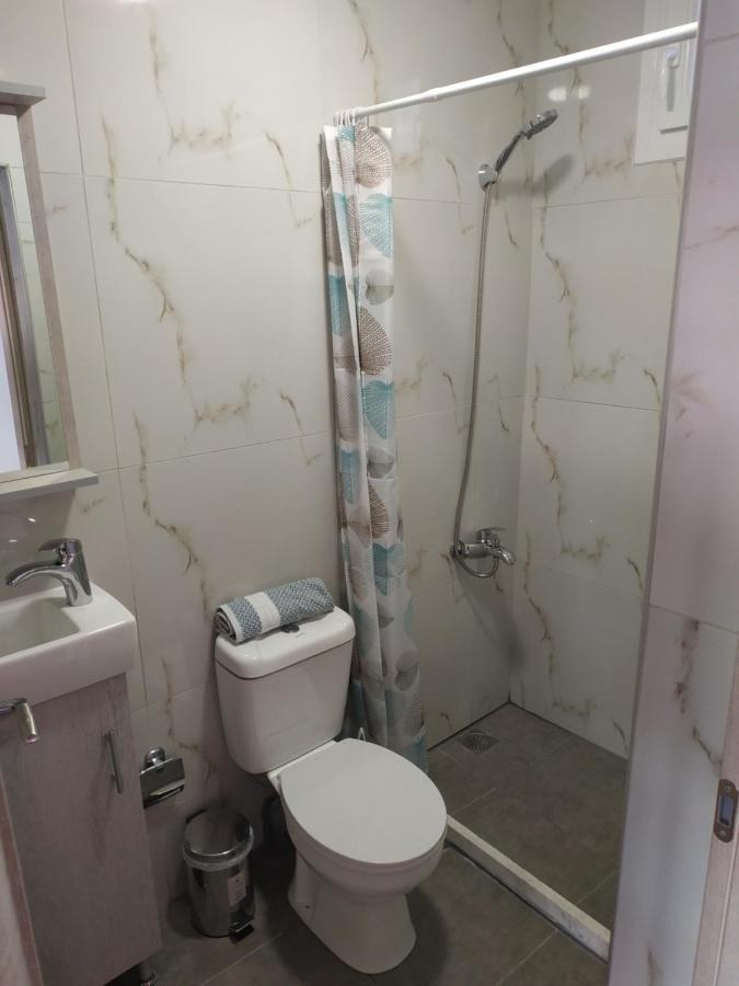 Agelikis' Apartments Nea Kallikrateia ภายนอก รูปภาพ